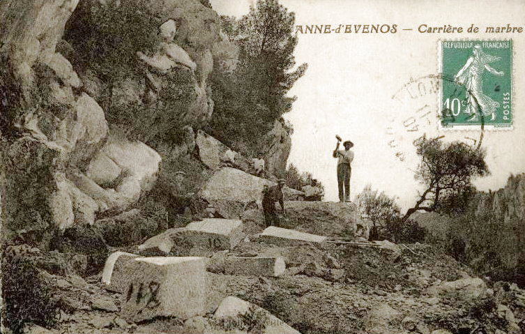Les Tailleurs de Pierre d'Évenos : Maîtres du Basalte Noir