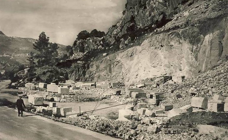Les carrieres